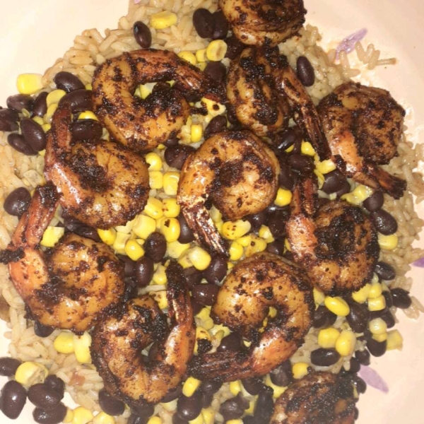 Grain Bowl with Blackened Shrimp, Avocado, and Black Beans