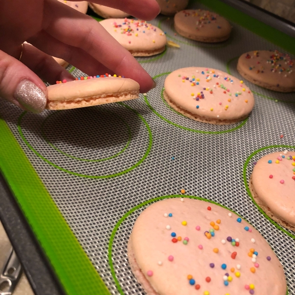 Macarons (French Macaroons)
