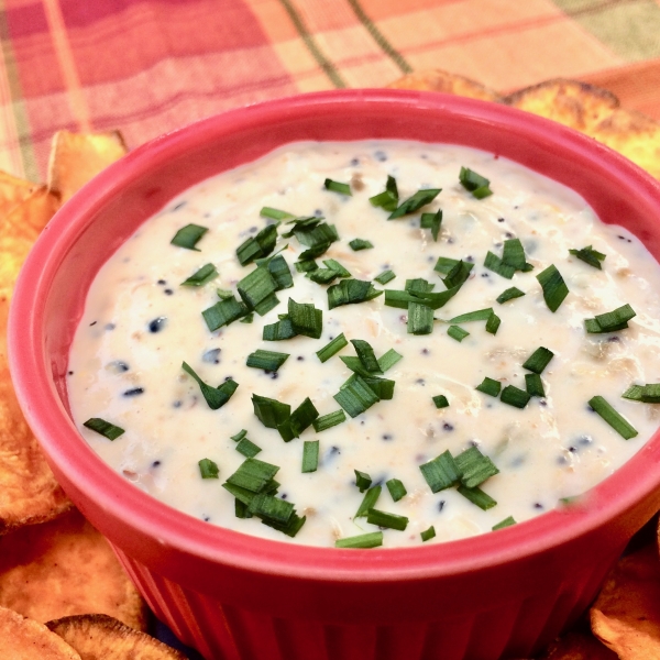 Dairy-Free Everything Bagel Seasoning Dip