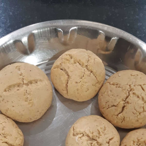 Chewy Coconut Cookies