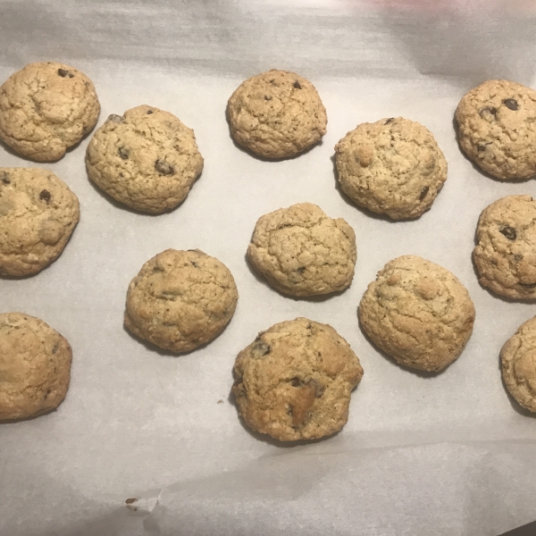 The Best Chocolate Chip Cookies