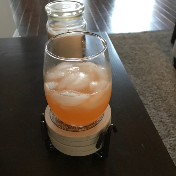 Golden Rays of Peach Delight