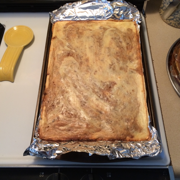 Sea Salt Caramel Swirl Cheesecake Bars