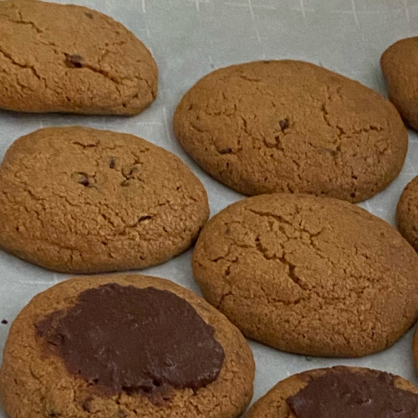 Chewy Jumbo Chocolate Chip Cookies
