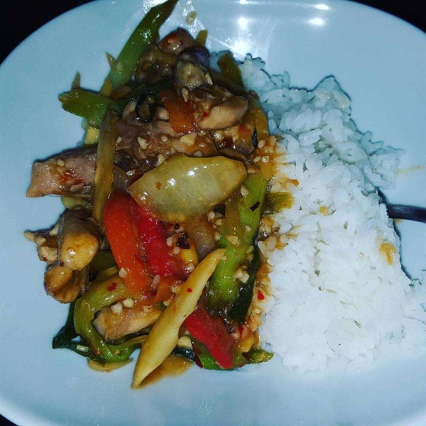 Thai Ginger Chicken (Gai Pad King)