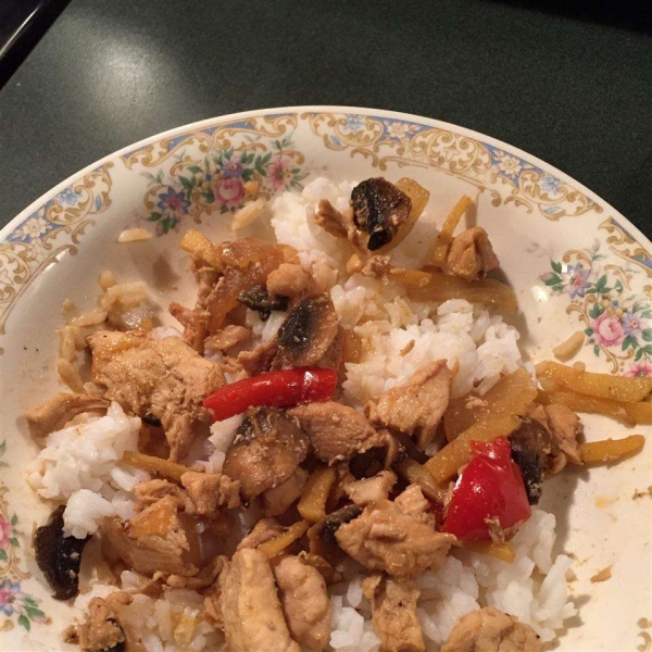 Thai Ginger Chicken (Gai Pad King)