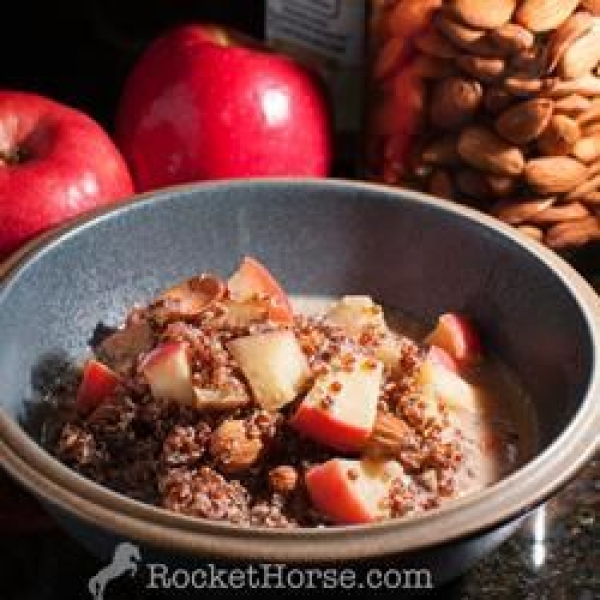 Quinoa Porridge with Cinnamon Apples