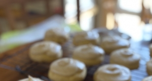 Maple-Cinnamon Cream Cheese Frosting