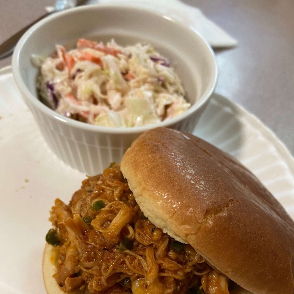 Pulled Chicken Sloppy Joes (Sloppy Chickens)