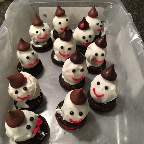 Melting Snowmen OREO Cookie Balls