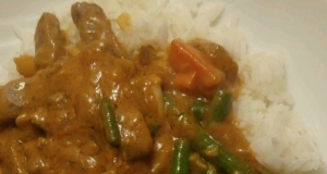 Beef Stir-Fry with Peanut Sauce