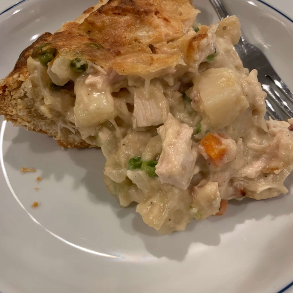 Simple Classic Chicken Pot Pie