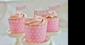 Aunt Kate's Strawberry Cake