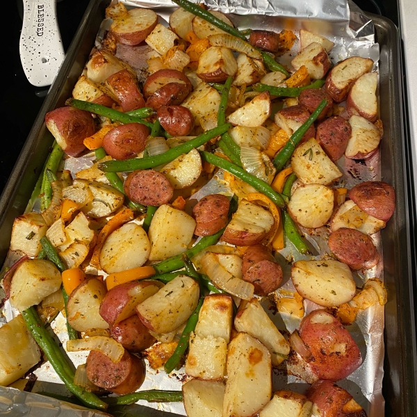 Sheet Pan Dinner with Sausage and Vegetables