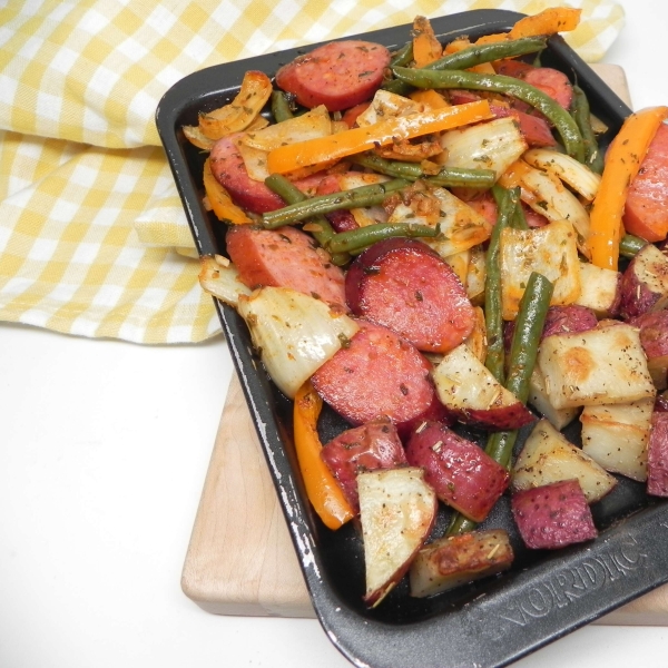 Sheet Pan Dinner with Sausage and Vegetables