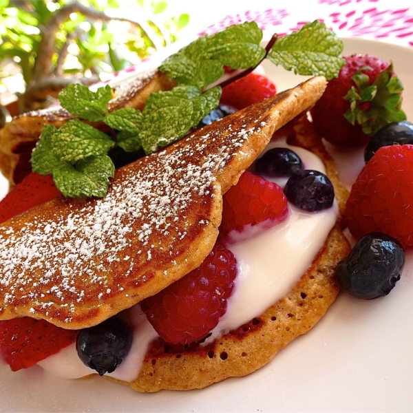 Banana Berry Pancakes