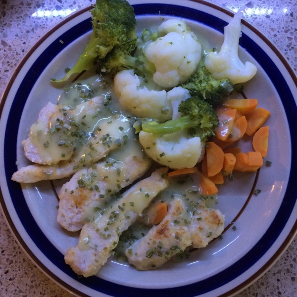 Chicken with Creamy ReaLemon® Sauce