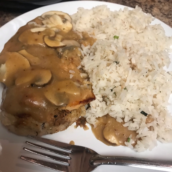 Chicken with Creamy ReaLemon® Sauce