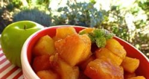 Chunky Cinnamon-Orange Applesauce