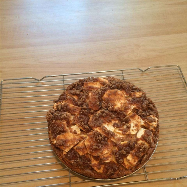 Spiced Apple Coffee Cake