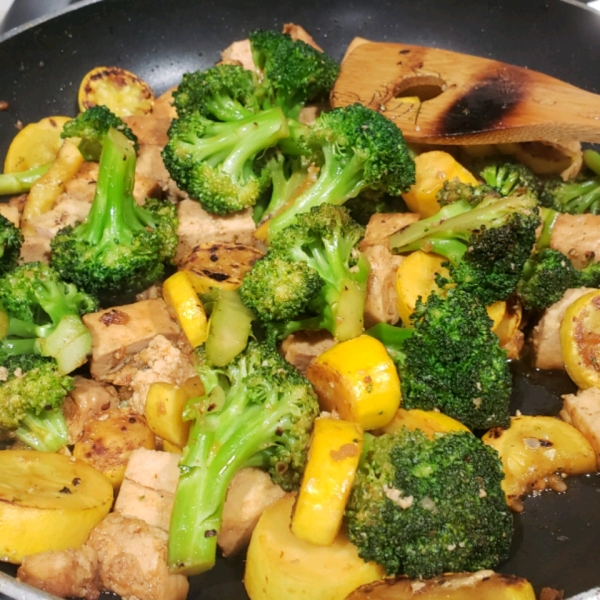 Yellow Squash and Tofu Stir Fry