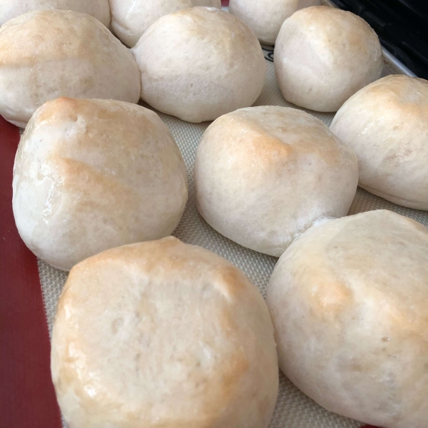 Soft-N-Fluffy Hamburger Buns