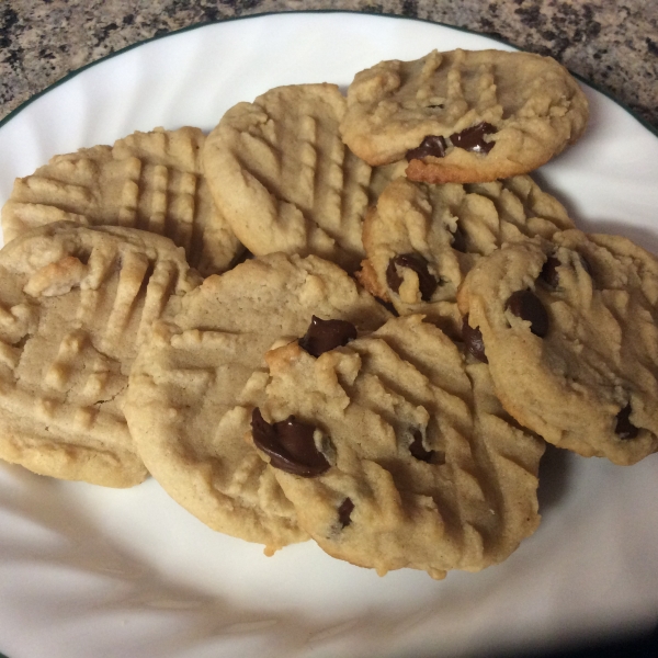 JIF® Irresistible Peanut Butter Cookies