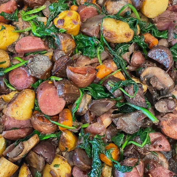 Vegetarian Purple Potatoes with Onions and Mushrooms