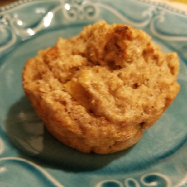 Diabetic-Friendly Apple Muffins