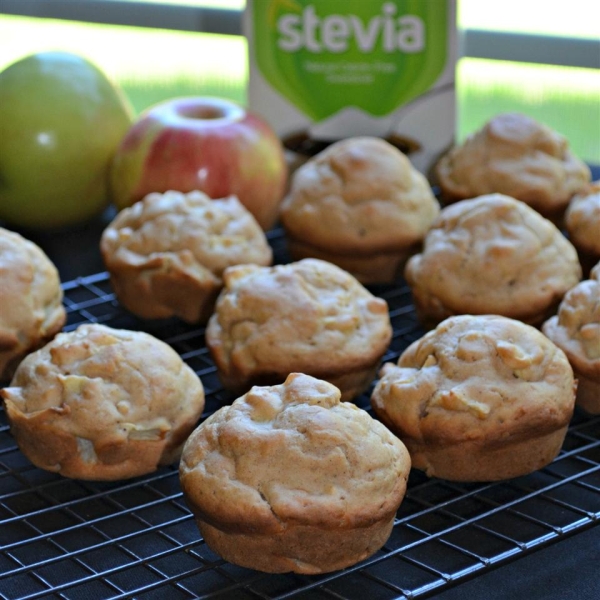 Diabetic-Friendly Apple Muffins