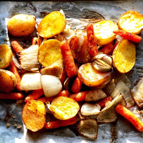 Roasted Potatoes, Onions, and Carrots with Brown Sugar and Balsamic Vinegar
