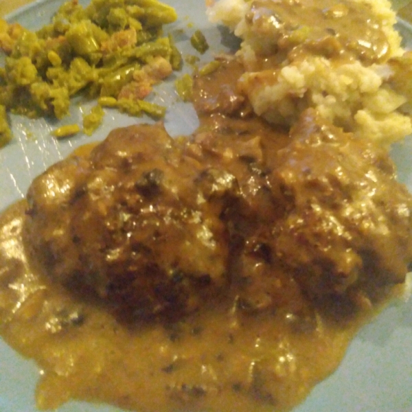 Mushroom-Smothered Beef Burgers