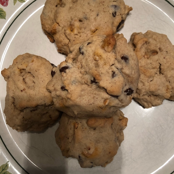 Cinnamon Chocolate Chip Cookies