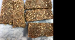 Carrot Cake No-Bake Energy Bars