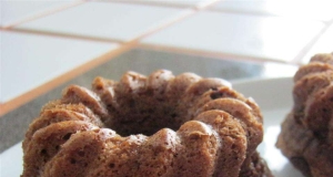 Rum and Eggnog Kugelhopf