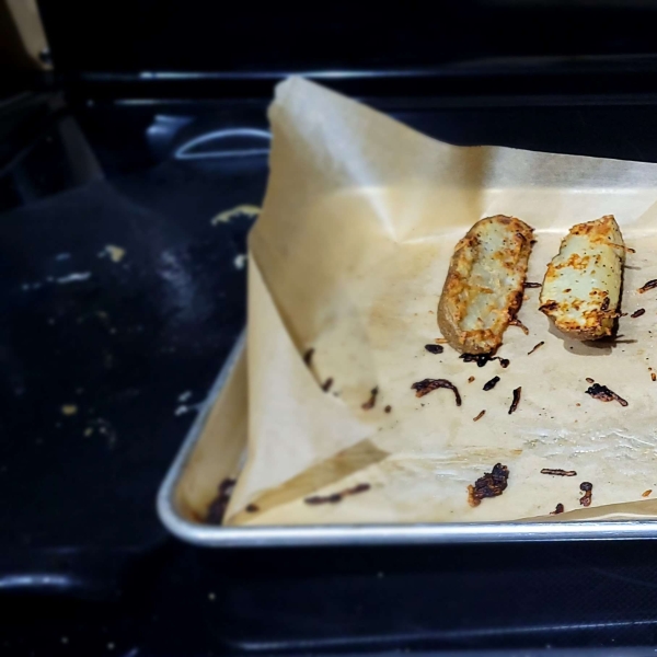 Oven-Fresh Seasoned Potato Wedges