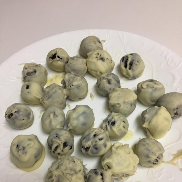 OREO Snowman Cookie Balls