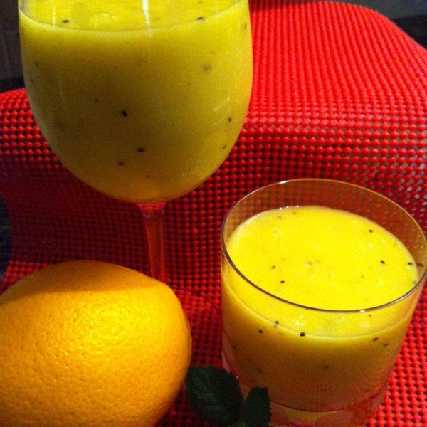 Tropical Sunshine Smoothie