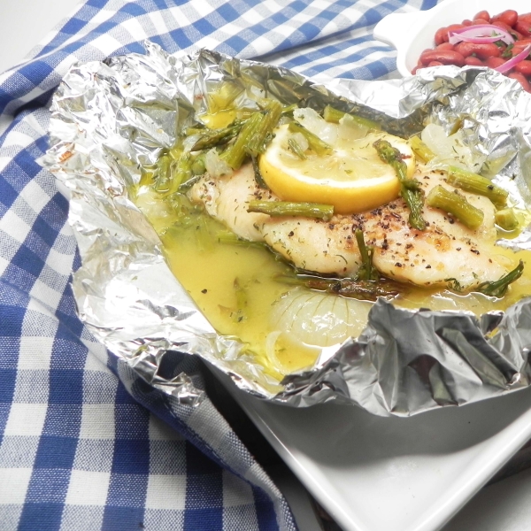 Grilled Swai and Asparagus Packets