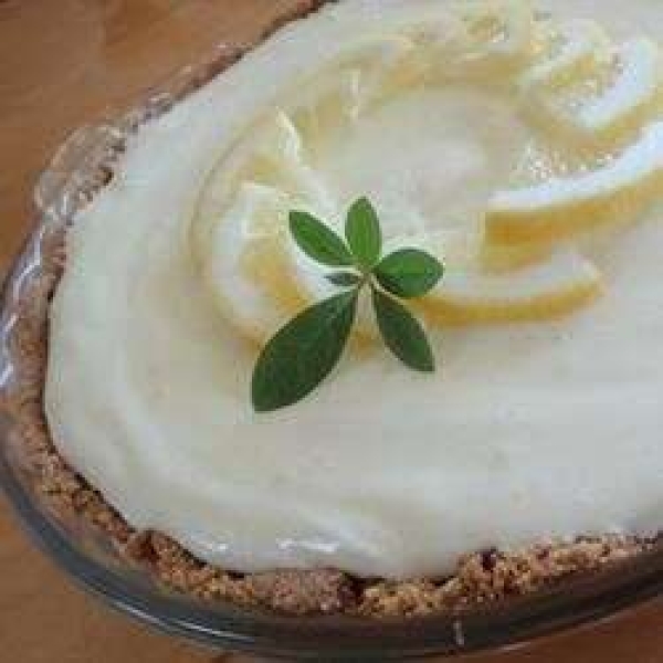 Lemon Chiffon Pie