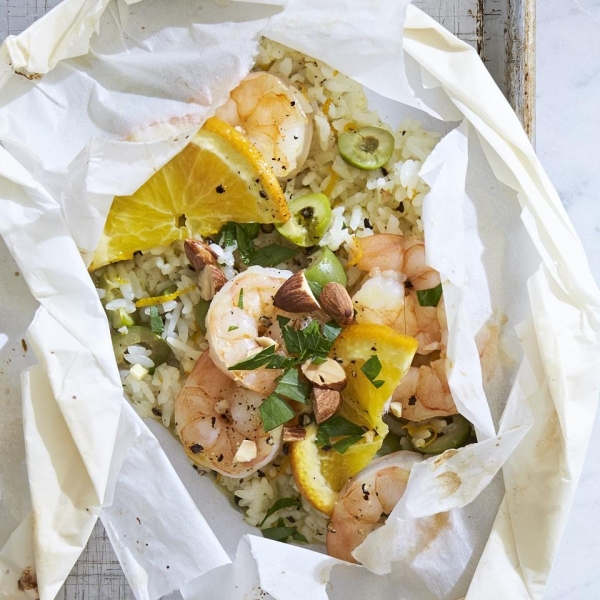 Shrimp and Rice Packets with Olives and Oranges