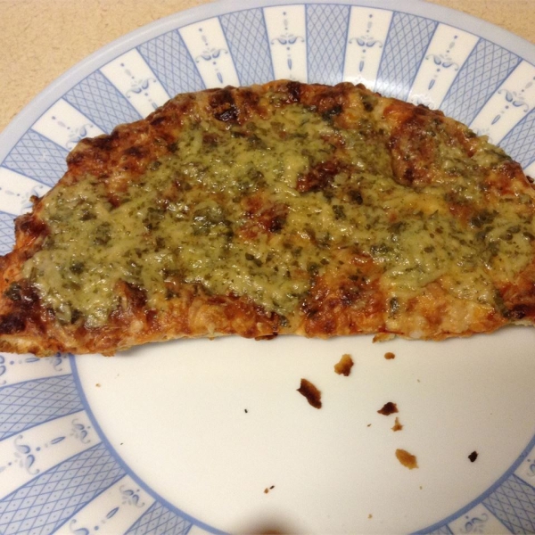 Basil Pesto Bread Rounds