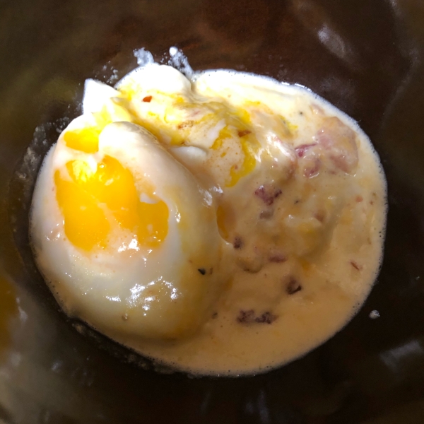 Rich Butter Cream-Poached Eggs