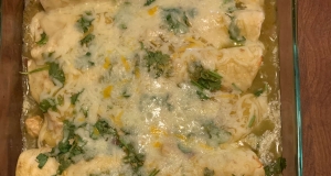 Creamy Chicken Enchiladas Verde