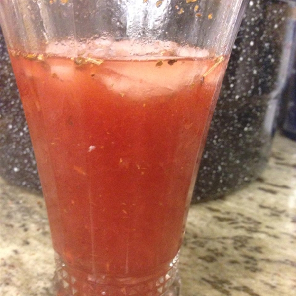 Strawberry-Gin Cocktail