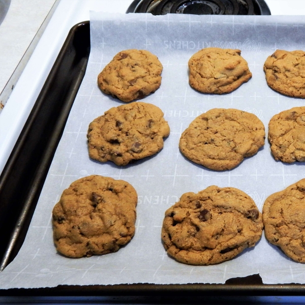 Cardamom and Espresso Chocolate Chip Cookies