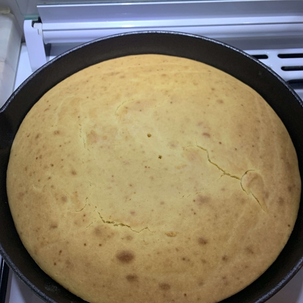 Grandmother's Buttermilk Cornbread