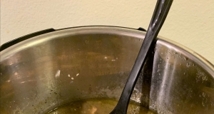 Instant Pot® Yardbird Chili with White Beans