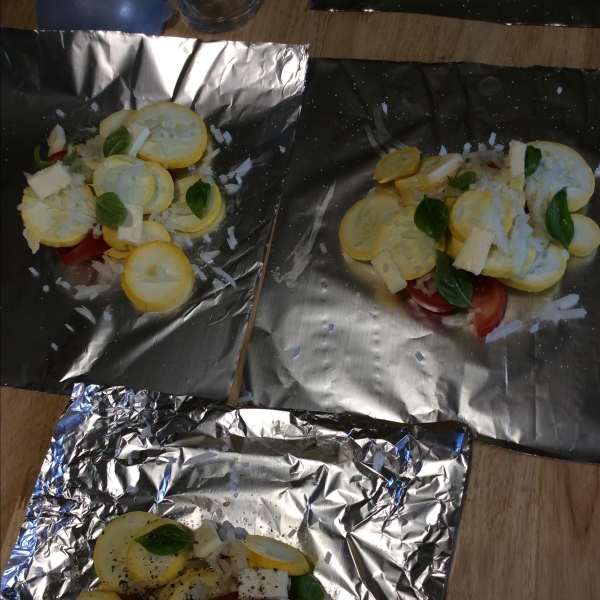 Ashley and Whitney's Yellow Squash and Tomato Packet