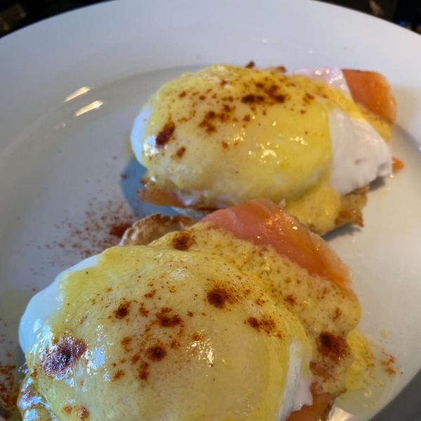 Smoked Salmon Eggs Benedict for Two